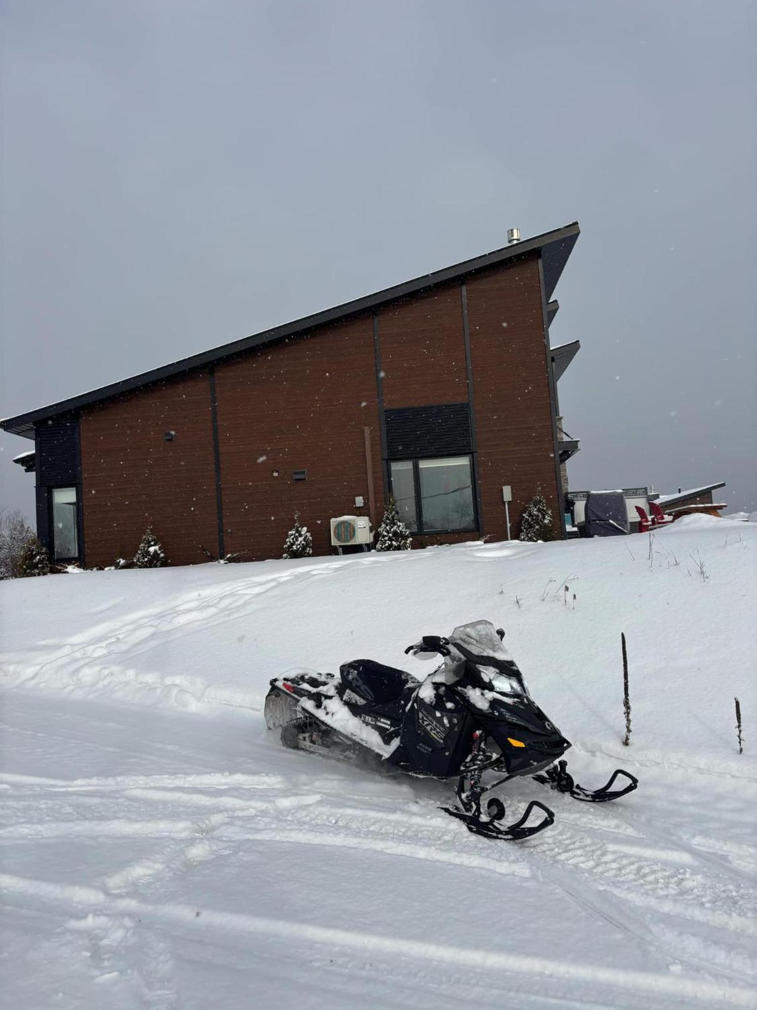 Chalet Le Sommet Du Golf Avec